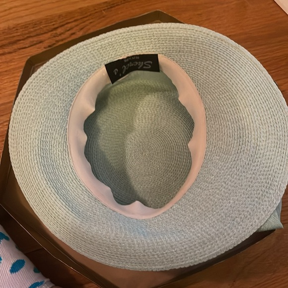 Vintage Sherel’s mint green straw hat - Picture 4 of 5